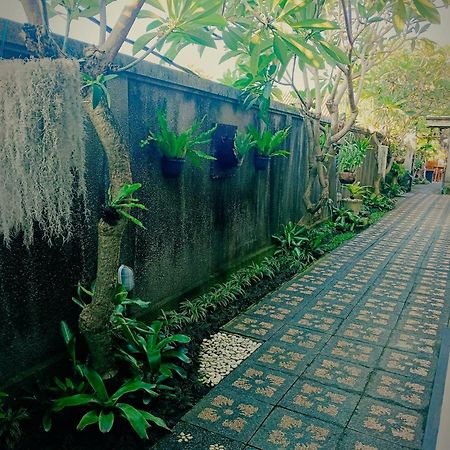 Taman Bali Homestay Sanur Екстериор снимка